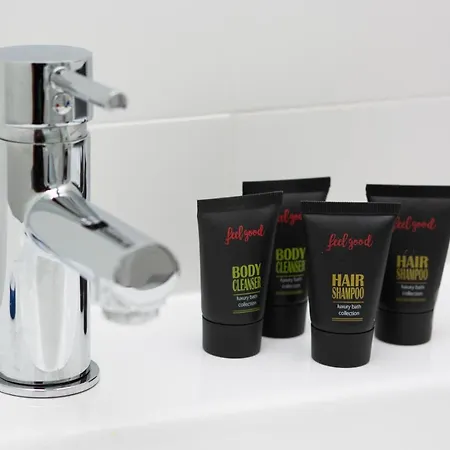 Metro Raclawicka Stylish & Modern Mokotow By Renters Appartamento *