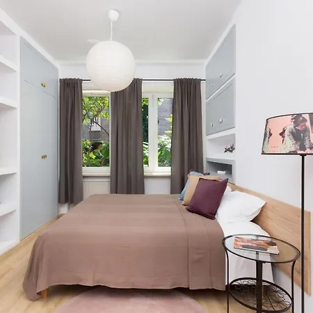 Metro Raclawicka Stylish & Modern Mokotow By Renters وارسو