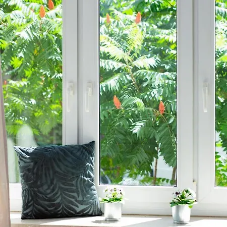 Metro Raclawicka Stylish & Modern Mokotow By Renters Appartement