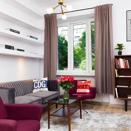 Metro Raclawicka Stylish & Modern Mokotow By Renters Lägenhet Warszawa